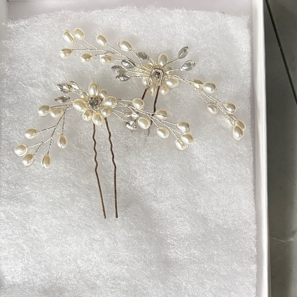 Hair Couture by - White - Picture 2 of 4